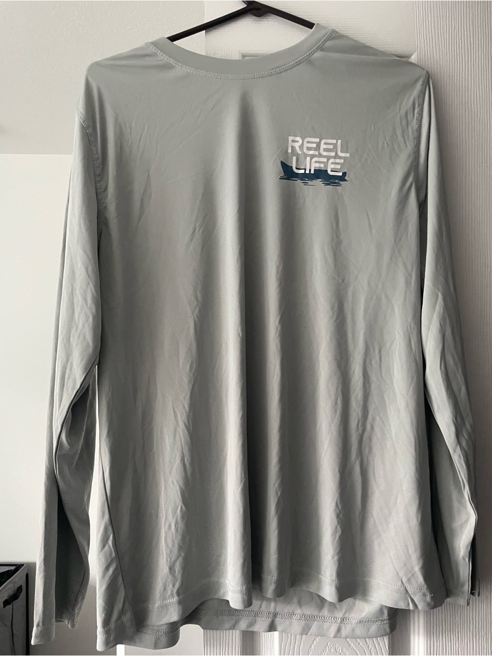 Reel Life Men's Long-Sleeve Fishing Performance Shirt — Light Gray